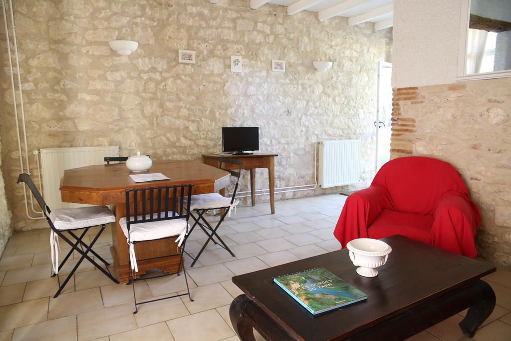 Les Vents Bleus Hotel Donnazac Luaran gambar
